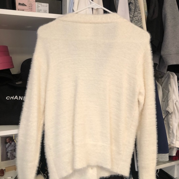 Clean Fuzzy Sweater - Picture 4 of 4